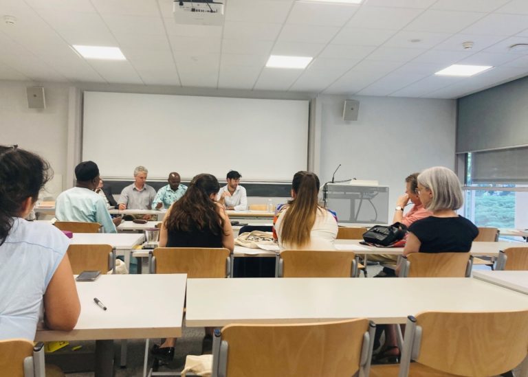 Seminar: “Localizing, decolonizing or globalizing the curriculum”